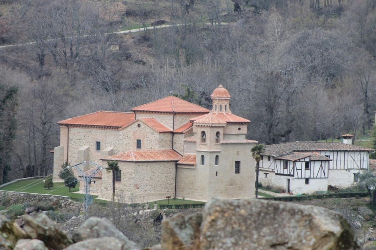 Hostal Rural Luna Y Hostal Rural Lunaposada Канделеда Екстериор снимка