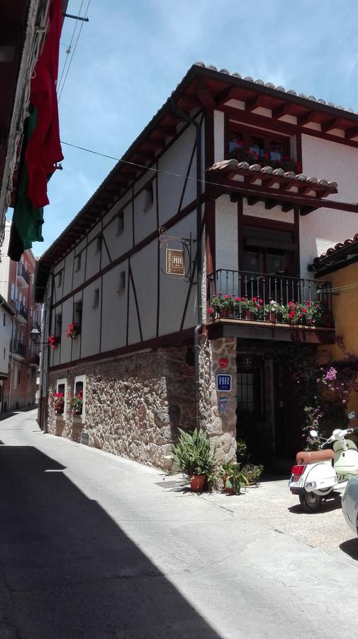 Hostal Rural Luna Y Hostal Rural Lunaposada Канделеда Екстериор снимка