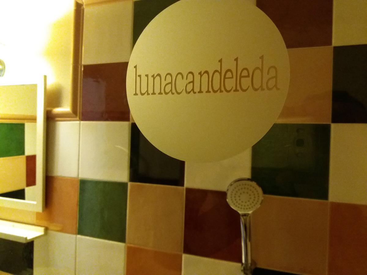 Hostal Rural Luna Y Hostal Rural Lunaposada Канделеда Екстериор снимка